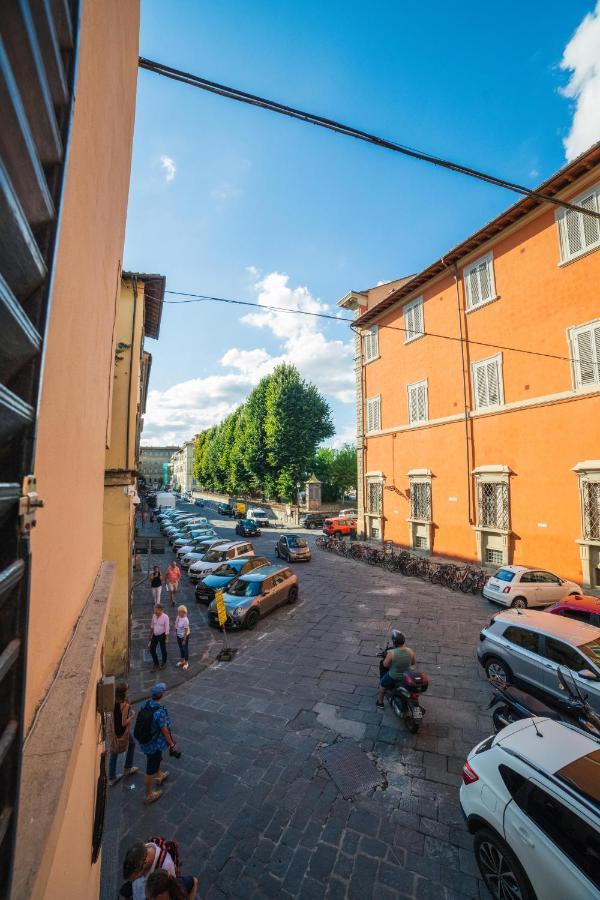 S1 - Serristori Tower Apt - Dolcevita Holiday Florenz Exterior foto