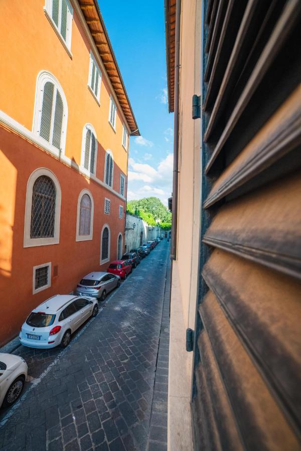 S1 - Serristori Tower Apt - Dolcevita Holiday Florenz Exterior foto