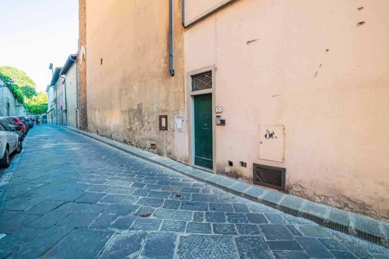 S1 - Serristori Tower Apt - Dolcevita Holiday Florenz Exterior foto