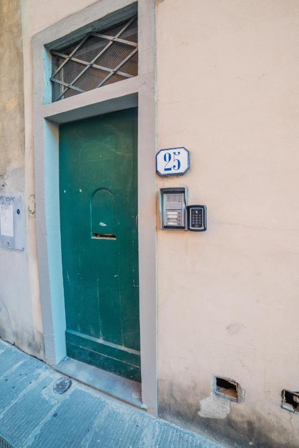 S1 - Serristori Tower Apt - Dolcevita Holiday Florenz Exterior foto